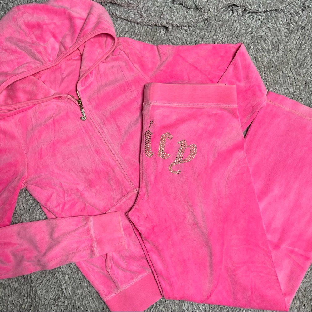 2000s Bubblegum Pink Juicy Couture Velour Tracksuit S
